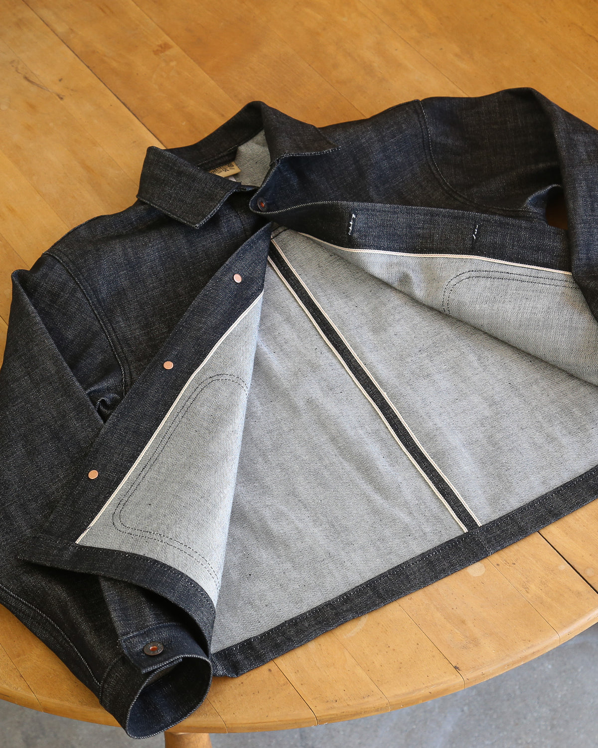 Tarmac X129 15.5 Oz Black Warp White Weft Red Line Selvedge