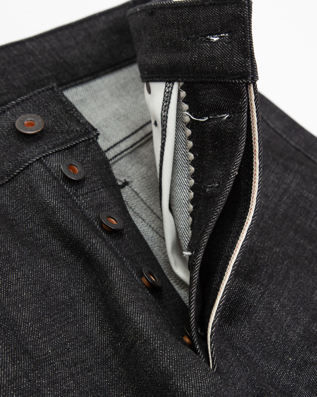 Black Warp White Weft Selvedge